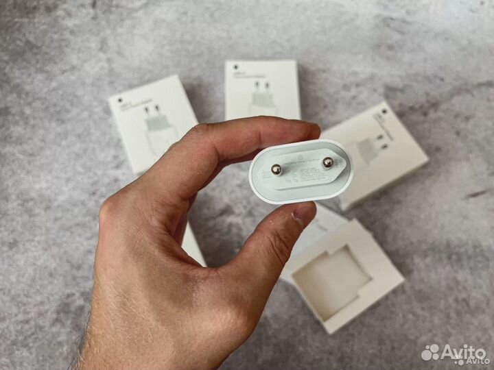 Блок быстрой зарядки iPhone Type-c 20w