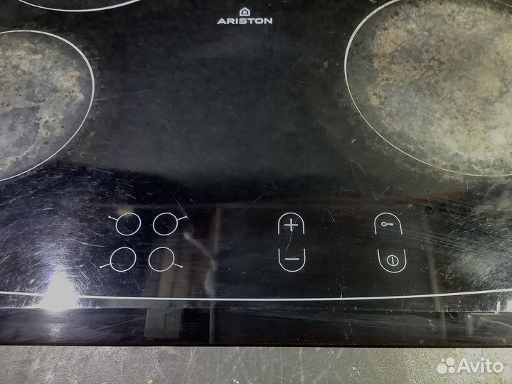 Стекло варочной панели Ariston. (2337)