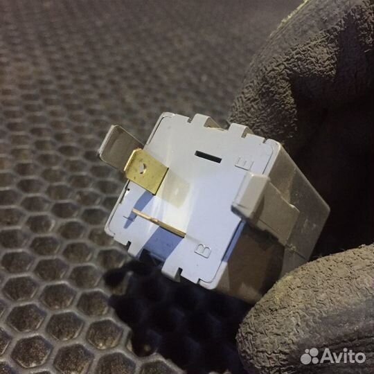 Реле Kia Ceed 2007-2012