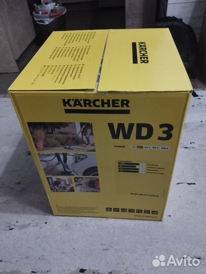 Профессиональный пылесос Karcher WD 3 V-19/6/20