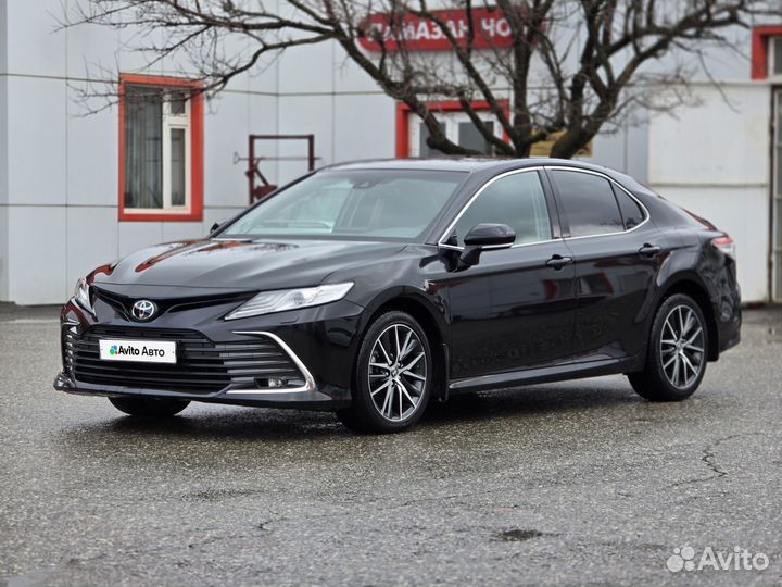 Toyota Camry 2.5 AT, 2021, 70 000 км