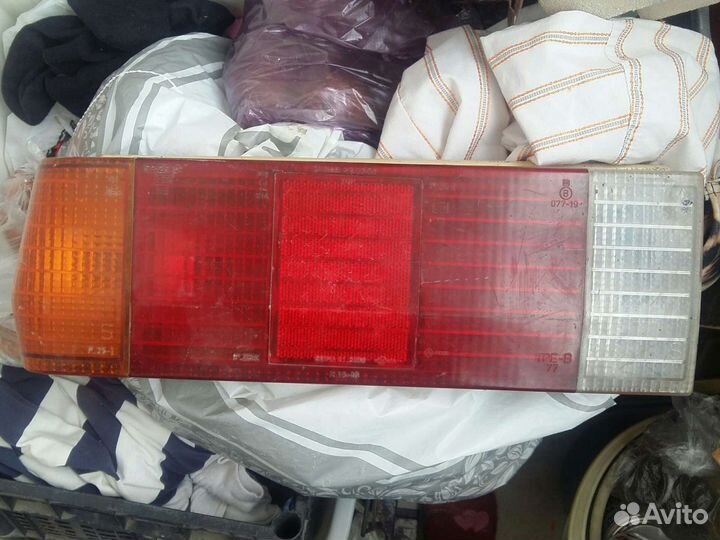 Задний фонарь