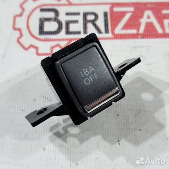 Кнопка Infiniti M Y51