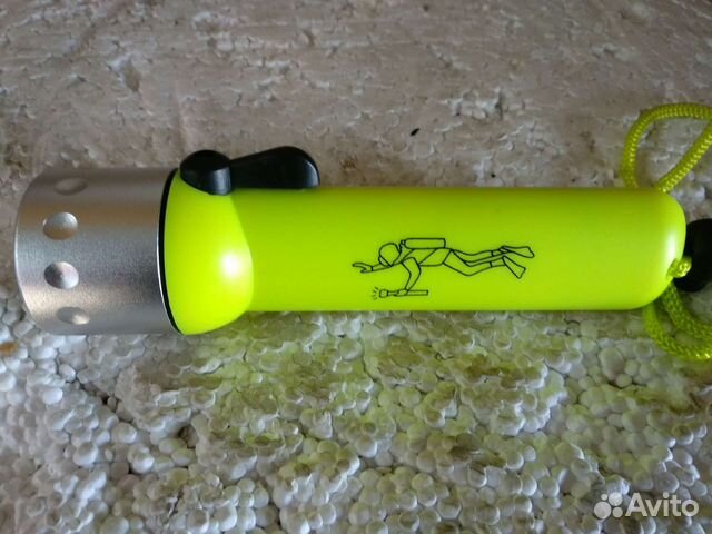 Фонарь подводный