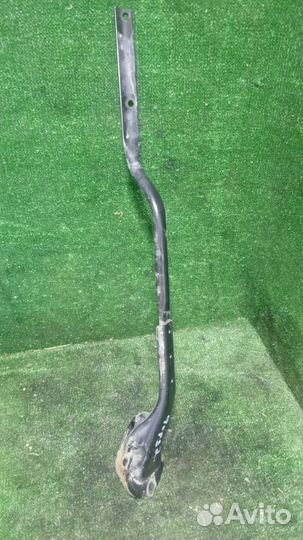 Растяжка стоек передняя Ford Focus 2