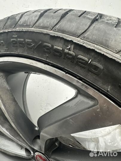 iLink L-Zeal56 255/35 R20 и 285/30 R20