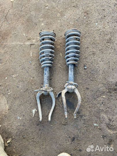 Передние стойки Hyundai sonata ef