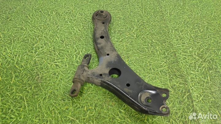 Рычаг передний правый Toyota Camry 40 2006-2011