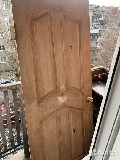 Дверь входная деревянная бу