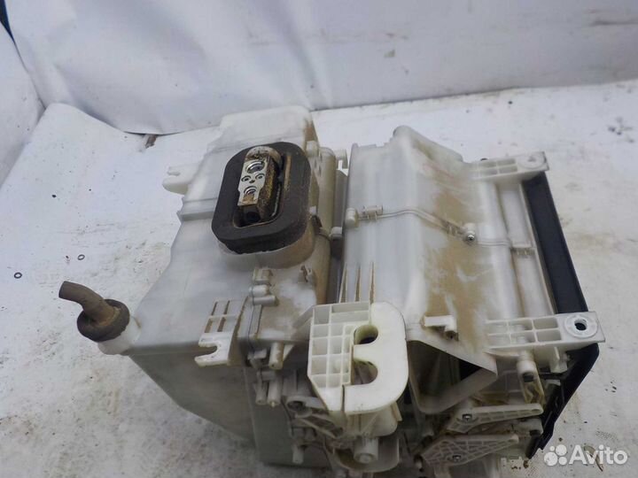 Корпус печки Mitsubishi Lancer 9