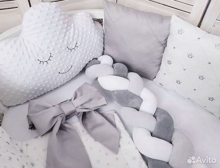 Бортики в детскую кроватку новые