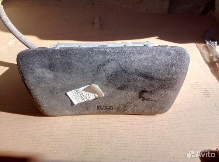 Подушка безопасности пассажирская Mitsubishi