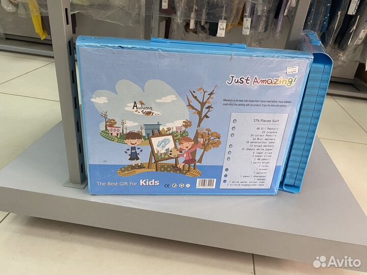 Набор для рисования в чемоданчике