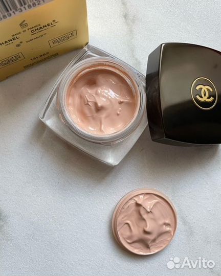 Консилер Chanel Sublimage le correcteur yeux 10