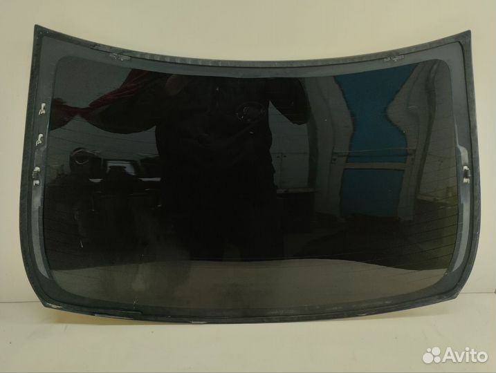 Стекло заднее Toyota Corolla E150 2006-2013