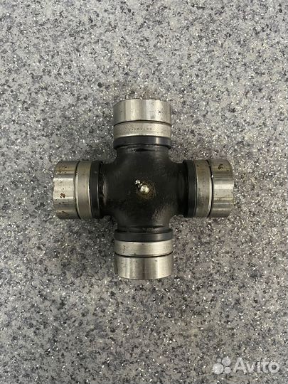 Крестовина кард. вала 62Х173 мм 7522-2201026-10