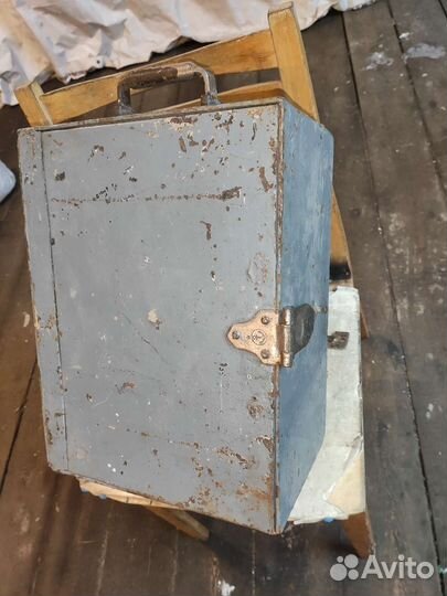 Ящик сейф металлический