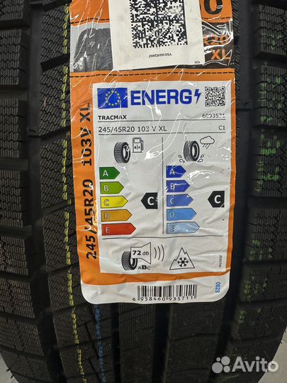 Tracmax X-Privilo S330 245/45 R20 103V