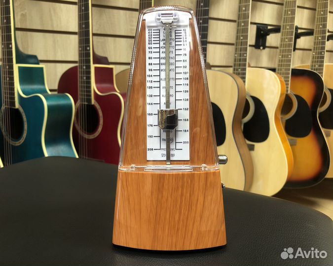 Метроном механический