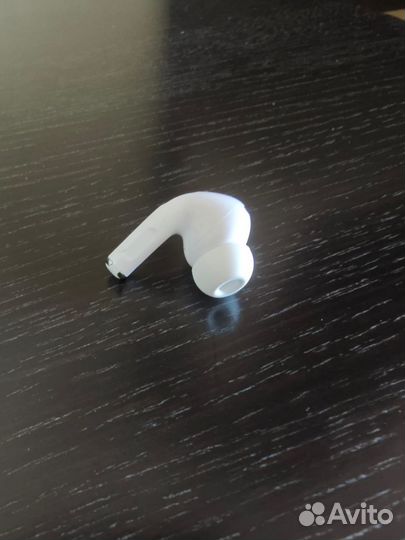 AirPods Pro 2 белый A2931 (правый)