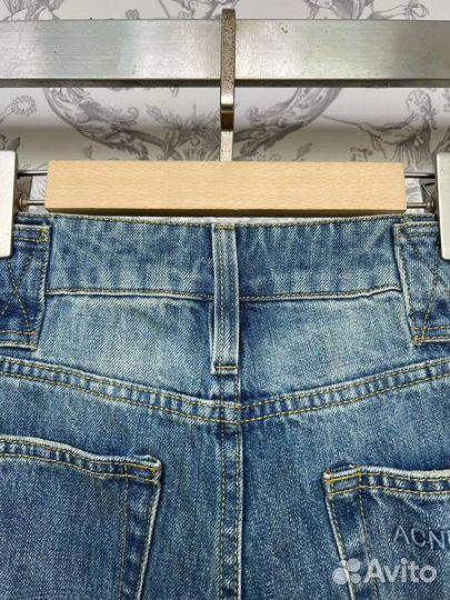 Джинсы Acne Studios