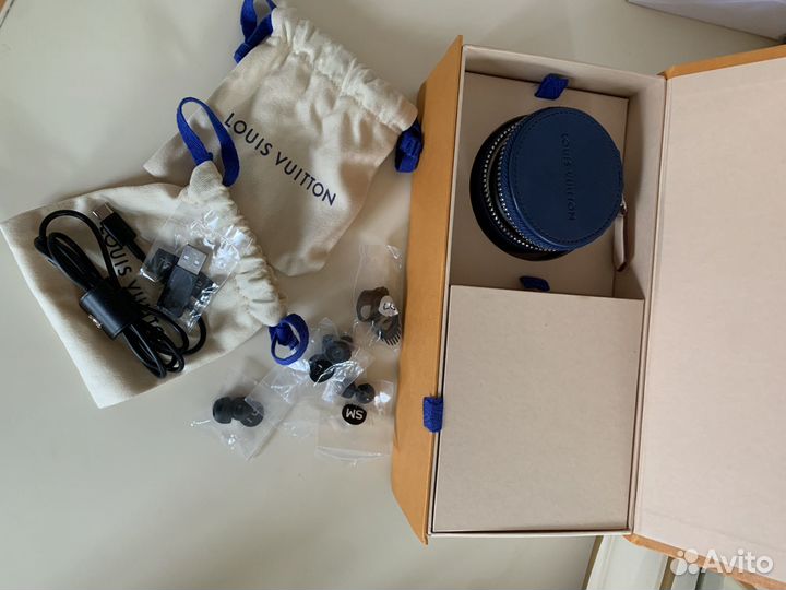 Наушники louis vuitton