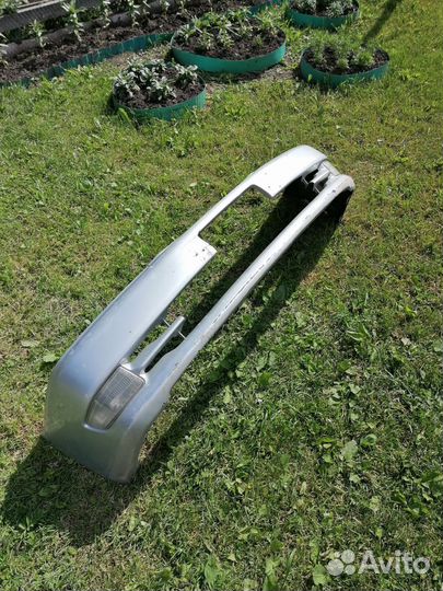 Передний бампер toyota chaser jx100 дорестайл