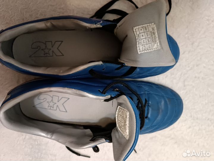 Футбольный буцы размер 42