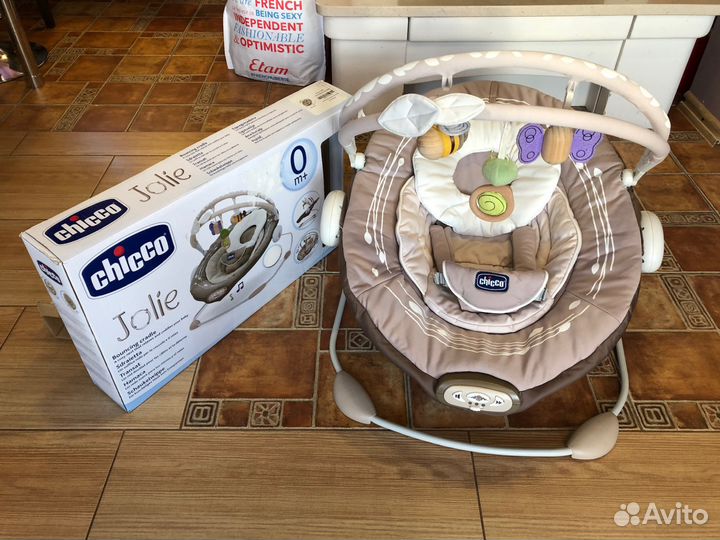 Шезлонг Chicco Jolie