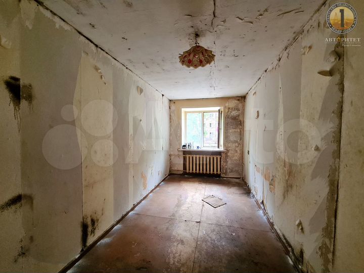 Комната 12,5 м² в 5-к., 1/5 эт.