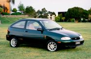 Ford Festiva II (1993—2000) Хетчбэк