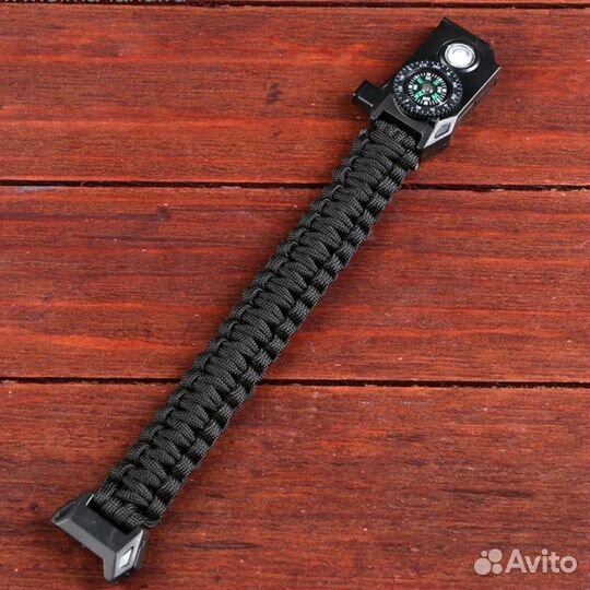 Браслет из паракорда, выживания (компас и фонарик)