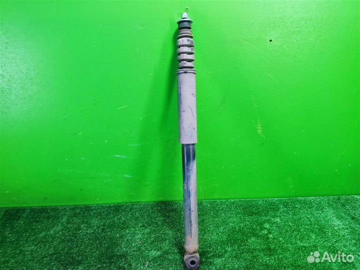 Стойка амортизатора задняя Renault Sandero 1 (BS1