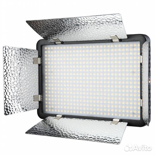 Осветитель светодиодный Godox LED500LC 3300K-5600K