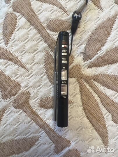 Диктофон olympus WS-200S