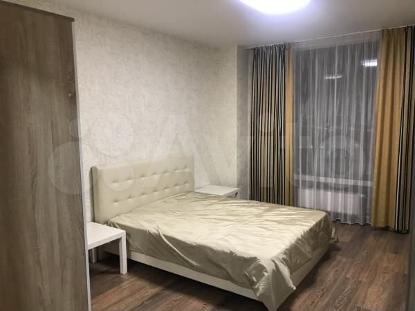 1-к. квартира, 42 м², 18/24 эт.