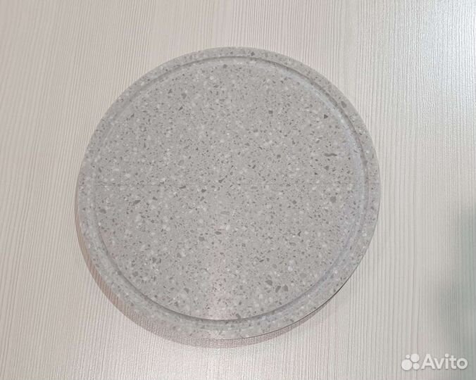 Разделочная доска из искусственно камня