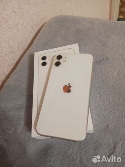 Телефон iPhone 11 128 gb
