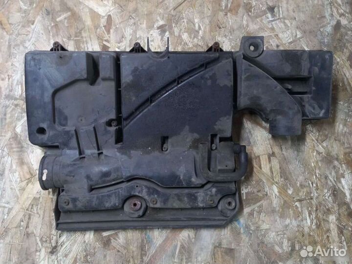 Корпус воздушного фильтра Ford Fusion 2005-2012