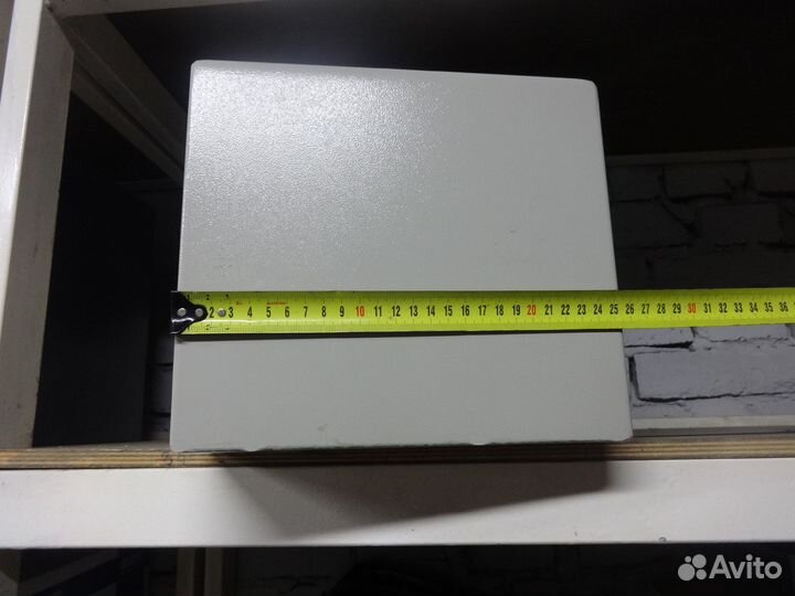 Сейф металлический