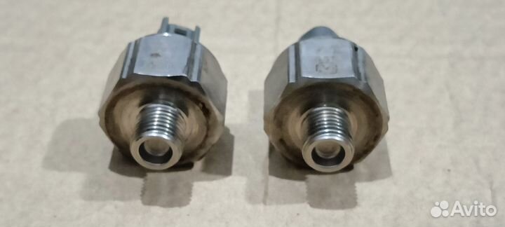 Датчик детонации Toyota Lexus RX300 1mzfe (пара)