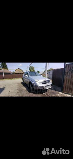 SsangYong Rexton 3.2 AT, 2006, 190 000 км