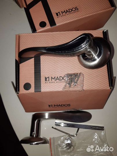 Дверная фурнитура