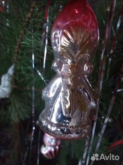 Стеклянная ёлочная игрушка Снегурочка в кокошнике