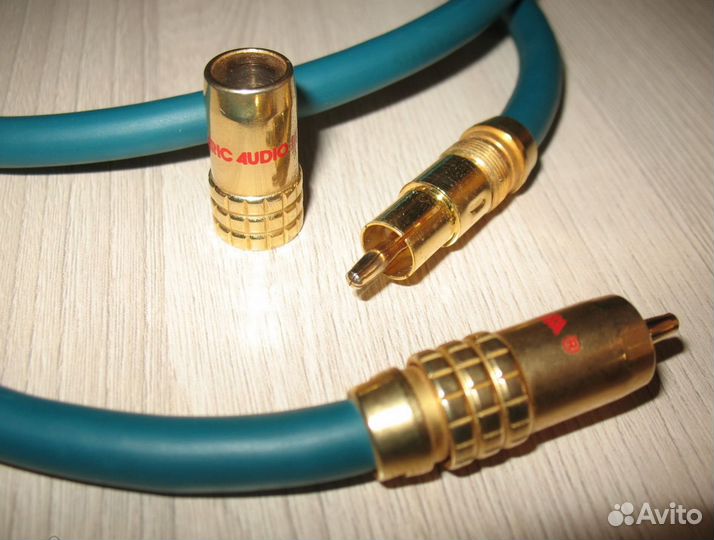 Межблочный аудио кабель Esoteric Audio USA 2 x 1,0