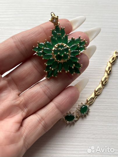 Комплект из медицинского золота