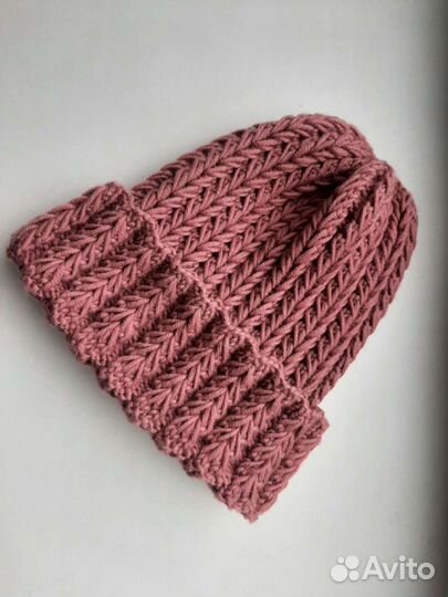 Шапка вязаная женская