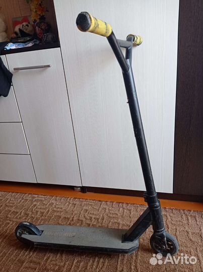 Трюковой самокат