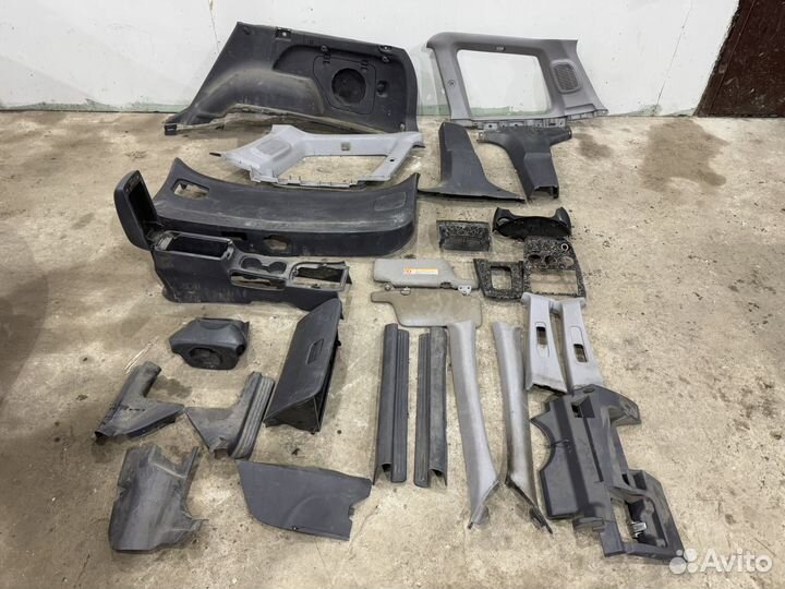 Салонный пластик-накладки Nissan Wingroad Y11