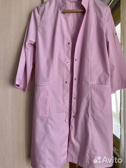 Медицинский халат женский 46. Можно для массажа